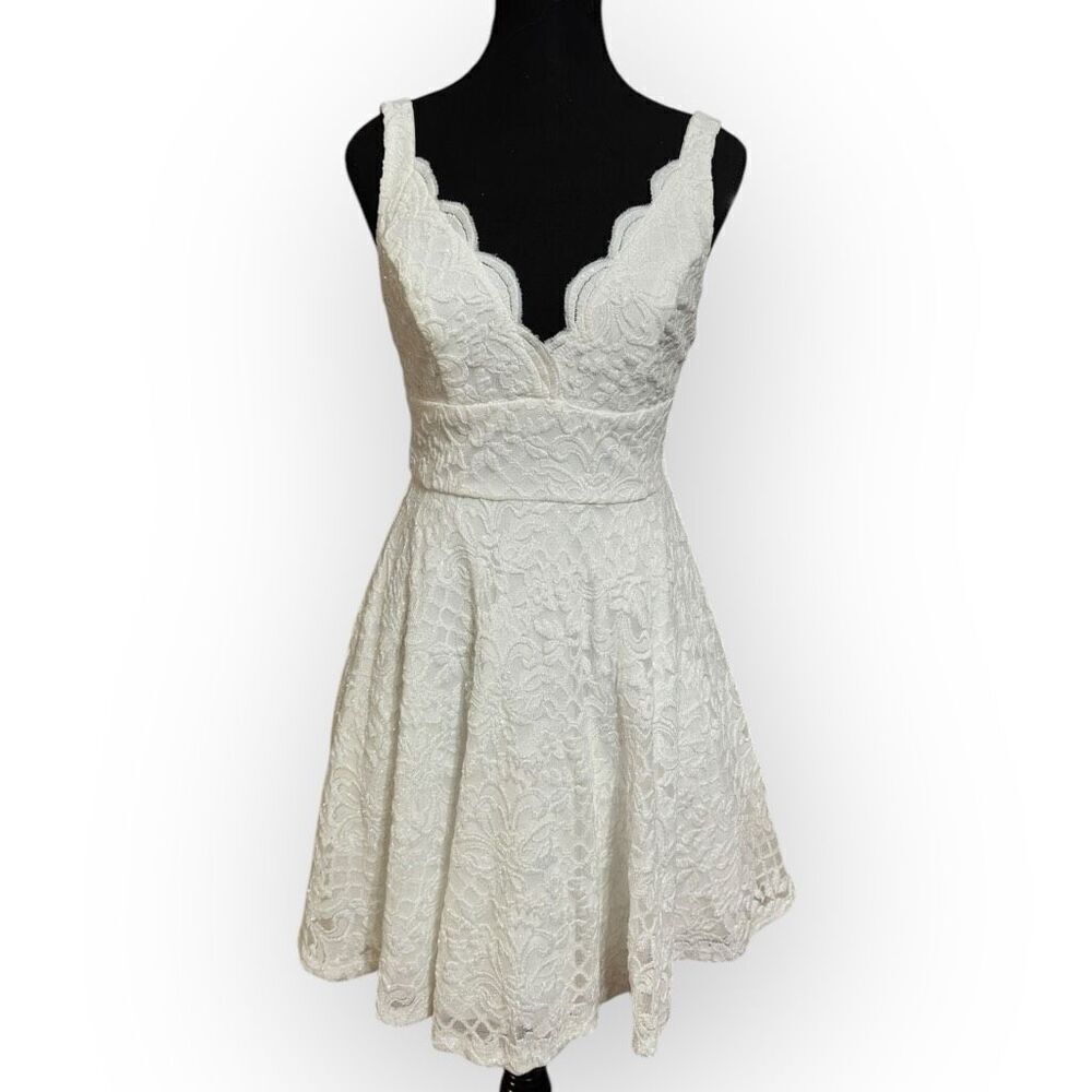 NWOT City Triangles Womens Lace Metallic Sleeveless Fit & Flare Dress White XS